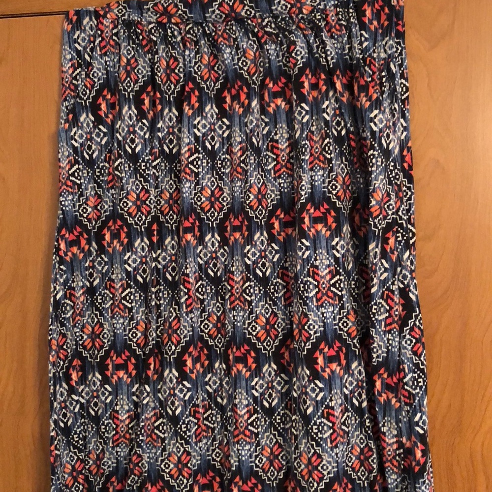 Geometric Patterned Maxi Skirt